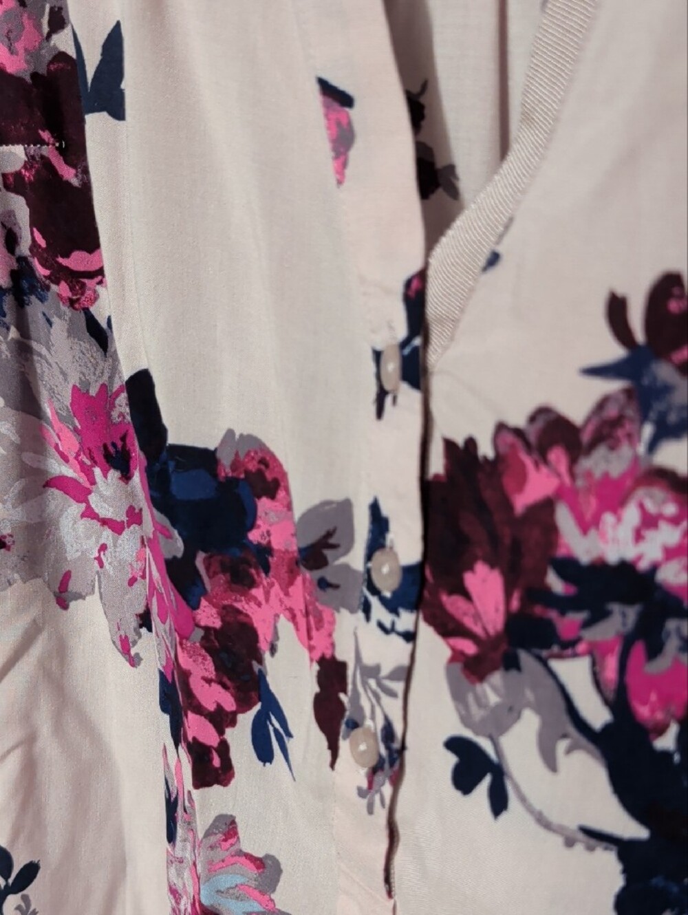 Joules Light Pink Floral V-Neck Tunic Blouse - Picture 5 of 10